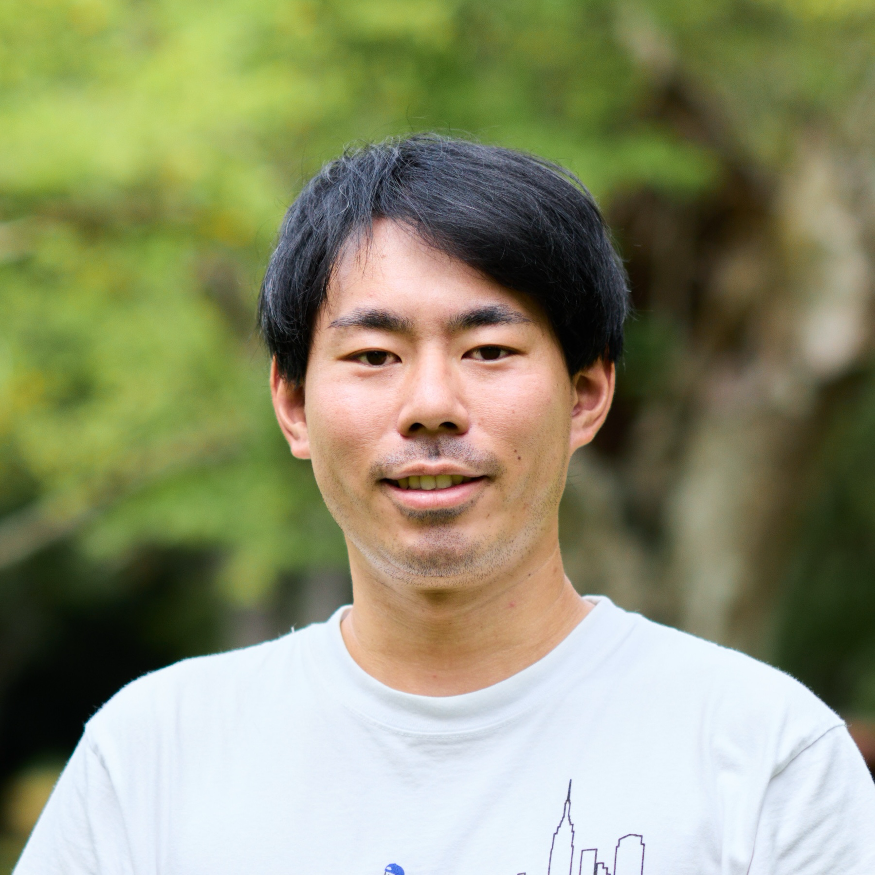高柴 慶人